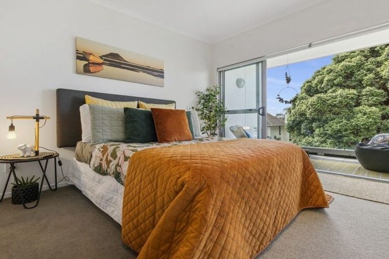 Photo of property in 277 Maunganui Road, Mount Maunganui, 3116