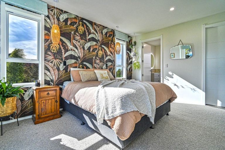 Photo of property in Piritu, 56 Riverview Lane, Maraekakaho, Hastings, 4171