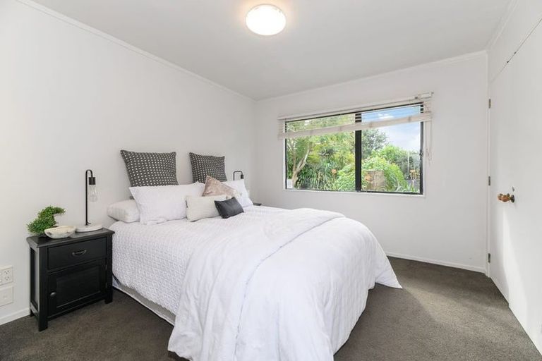 Photo of property in 43 Price Crescent, Mount Wellington, Auckland, 1060