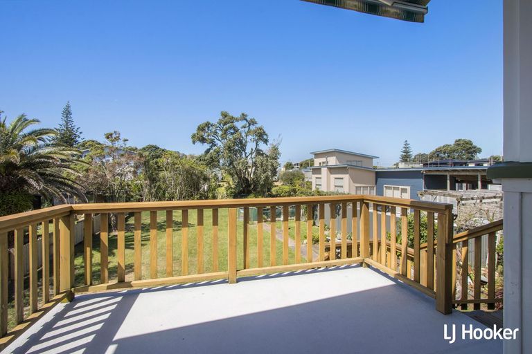 Photo of property in 49 Hillview Road, Waihi Beach, 3611