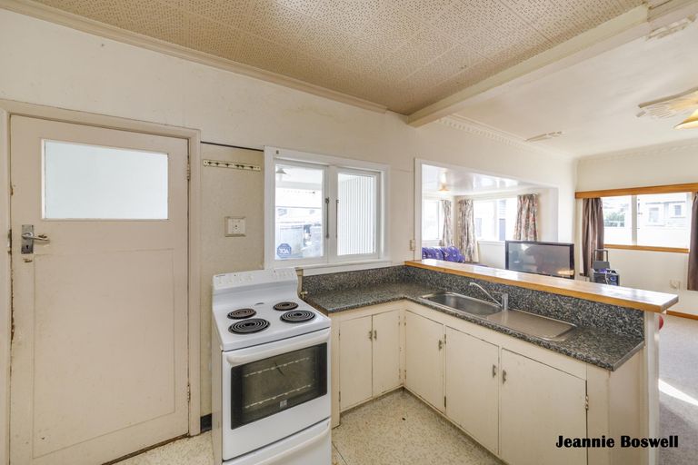 Photo of property in 201 College Street, West End, Palmerston North, 4412