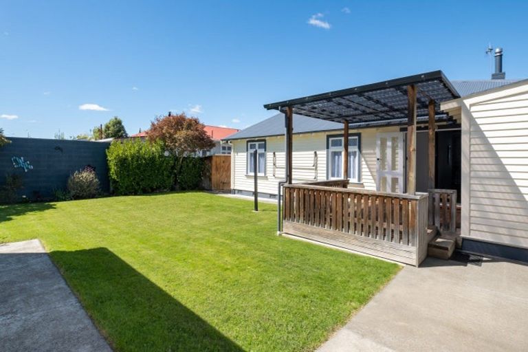 Photo of property in 201 Beresford Street, Saint Leonards, Hastings, 4120