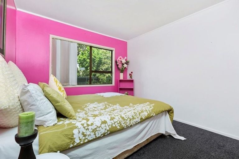 Photo of property in 1/11 Burundi Avenue, Clendon Park, Auckland, 2103