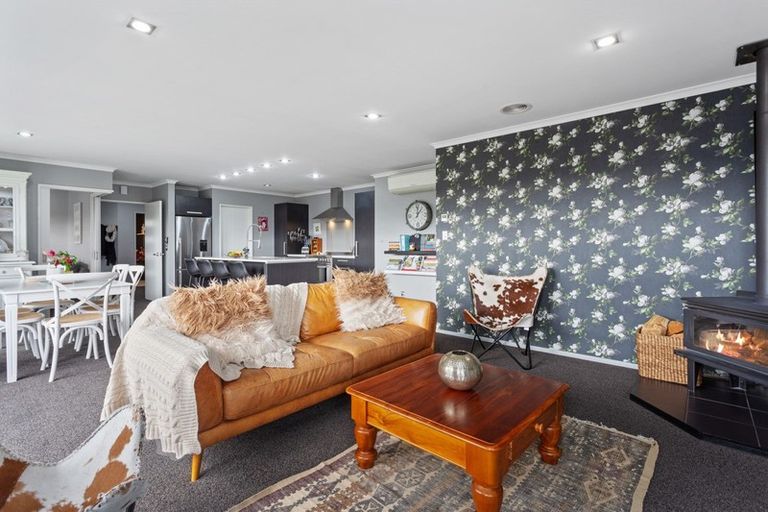 Photo of property in 17 Eyrewell Road, Pegasus, 7612