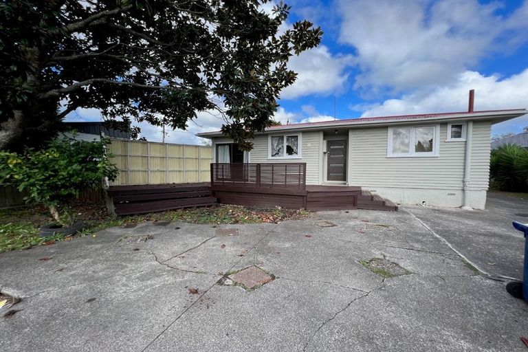 Photo of property in 37 Metcalfe Road, Ranui, Auckland, 0612