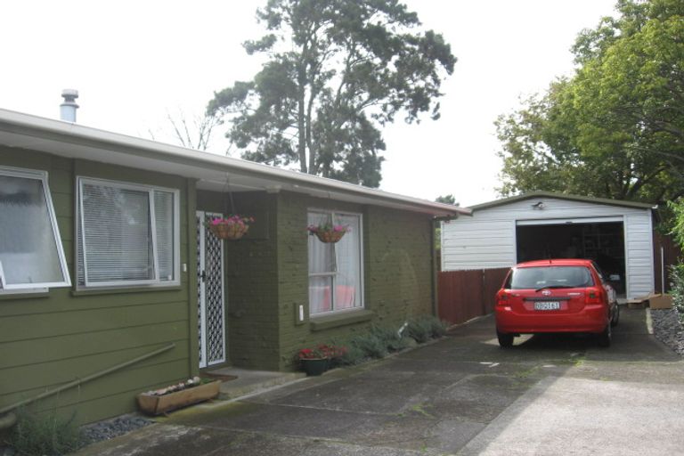 Photo of property in 2/27 Reelick Avenue, Pakuranga Heights, Auckland, 2010