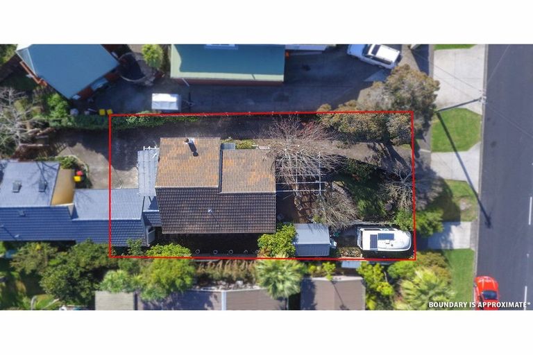 Photo of property in 1/162 Deep Creek Road, Torbay, Auckland, 0630