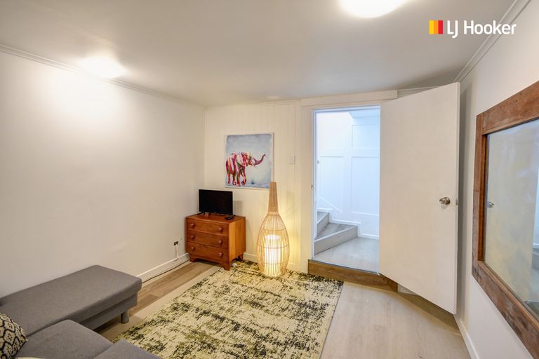 Photo of property in 2 Waireka Street, Ravensbourne, Dunedin, 9022