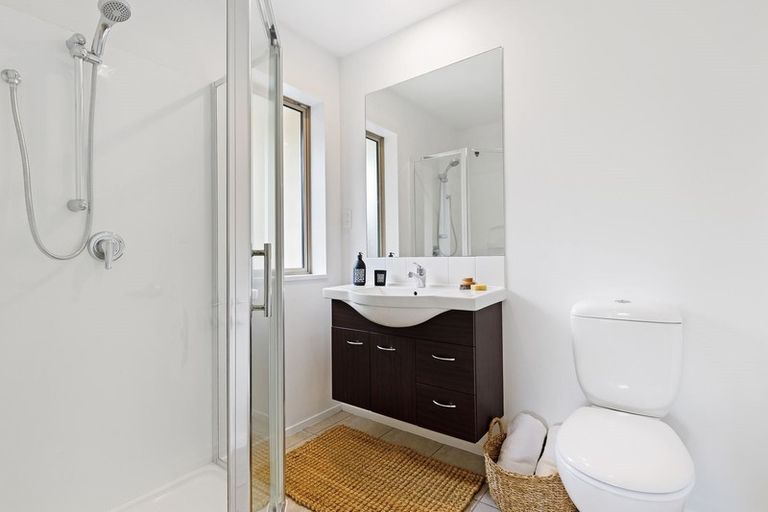 Photo of property in 5 Levinge Lane, Hillmorton, Christchurch, 8024