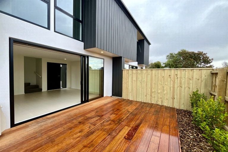 Photo of property in 4/51 Laurence Street, Waltham, Christchurch, 8011