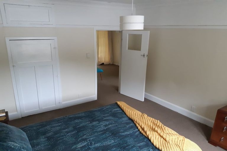 Photo of property in 4 Fitzroy Street, Wadestown, Wellington, 6012