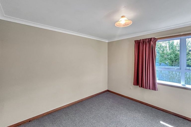 Photo of property in 52 Birmingham Street, Takaro, Palmerston North, 4412