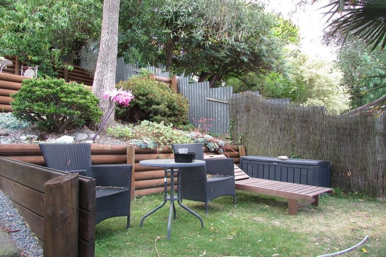 Photo of property in 11 Hawkhurst Road, Lyttelton, 8082