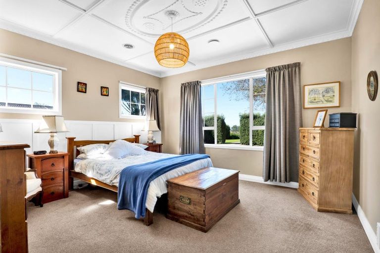 Photo of property in 1048 Normanby Road, Manaia, Hawera, 4678