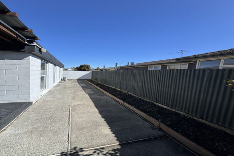 Photo of property in 172 Waimairi Road, Ilam, Christchurch, 8041
