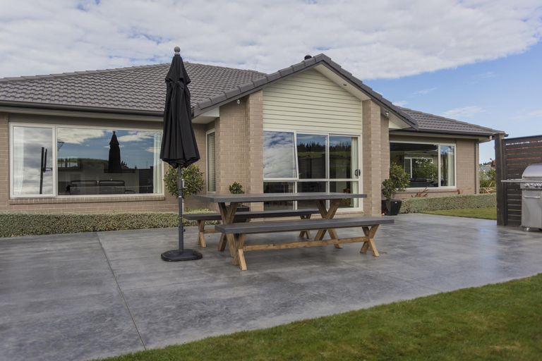 Photo of property in 13 Blue Stone Drive, Waiareka Junction, Oamaru, 9401