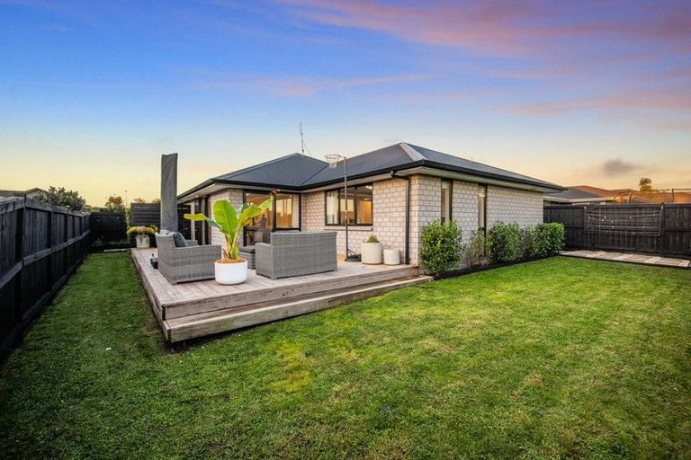 Photo of property in 36 Rapana Drive, Tuakau, 2121