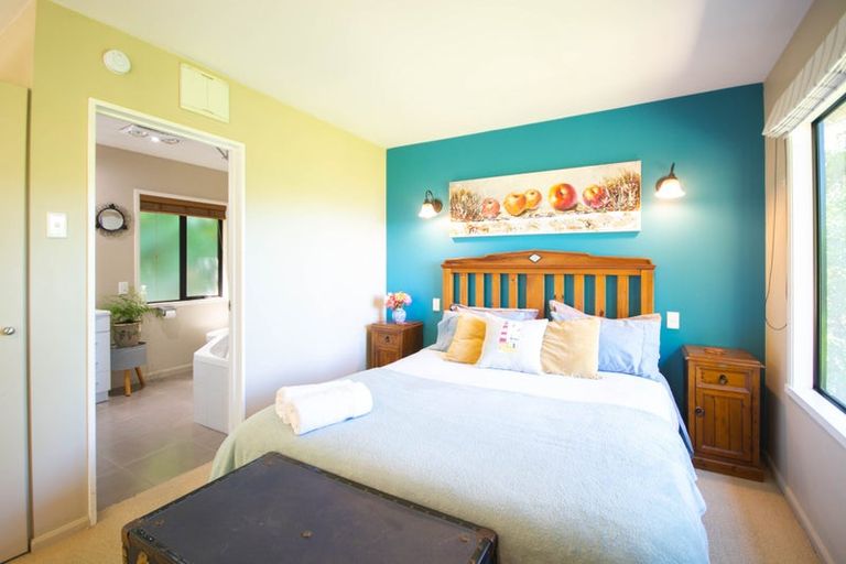 Photo of property in 6888i Christchurch Akaroa Road, Takamatua, 7581