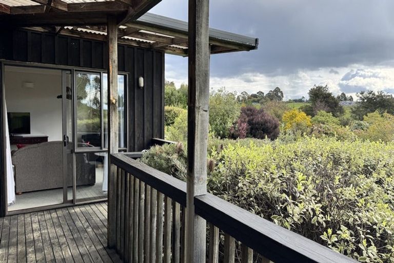 Photo of property in 147 Old Coach Road, Mahana, Upper Moutere, 7173