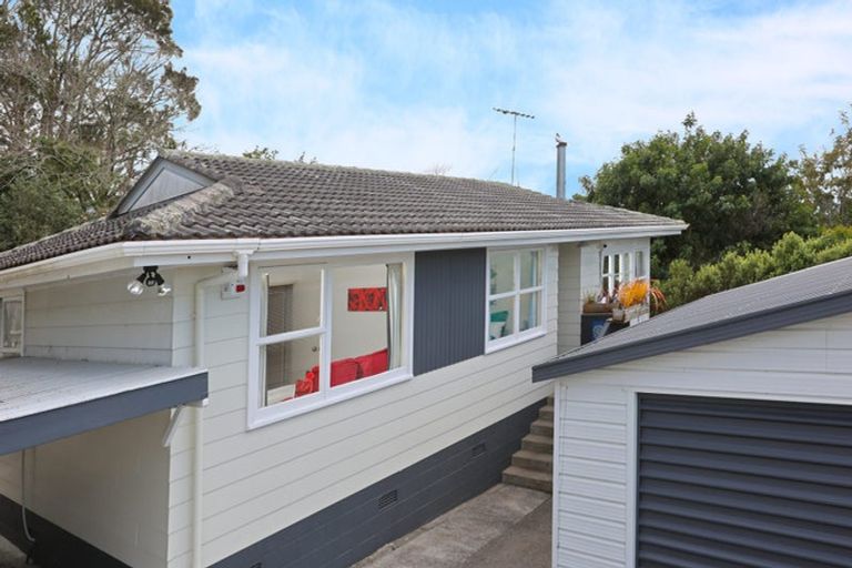 Photo of property in 39 Fitzwater Place, Henderson, Auckland, 0612