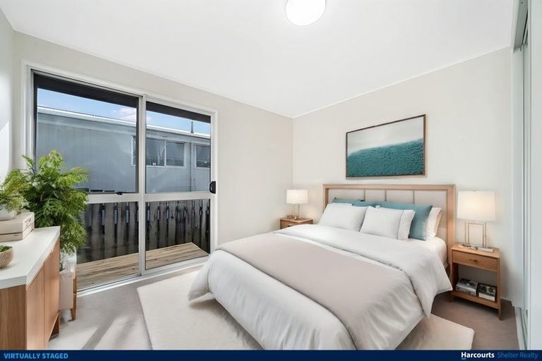 Photo of property in 1/24a Waimumu Road, Massey, Auckland, 0614