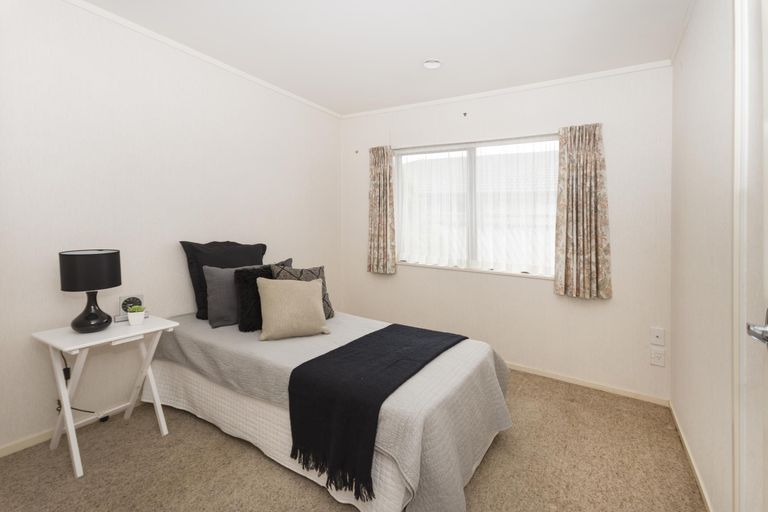 Photo of property in 9 Collie Road, Pukekohe, 2120
