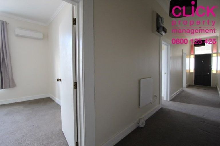 Photo of property in 64 South Road, The Glen, Dunedin, 9011