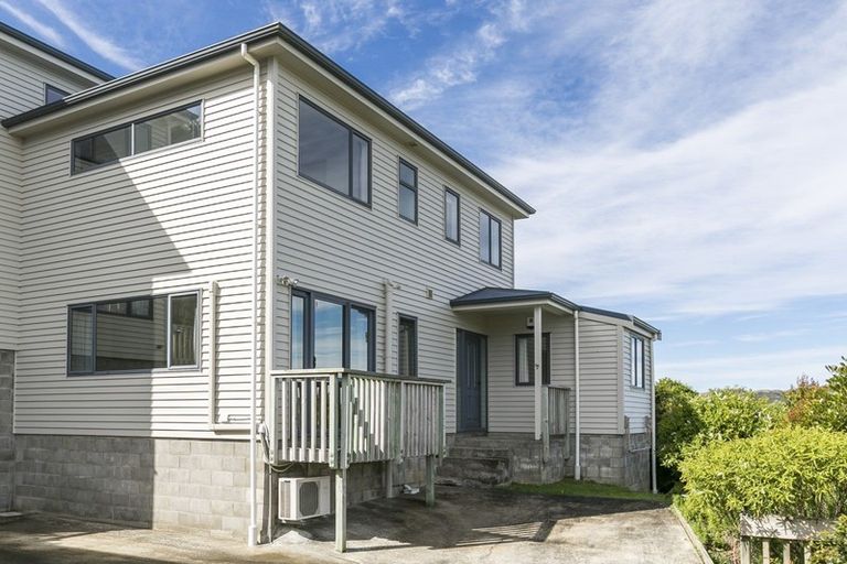Photo of property in 96a Montgomery Avenue, Karori, Wellington, 6012