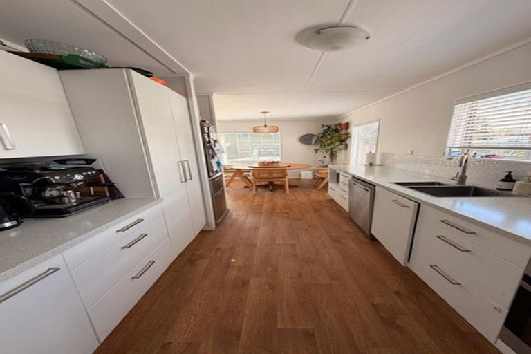 Photo of property in 19 Emerald Place, Papamoa Beach, Papamoa, 3118