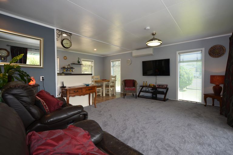 Photo of property in 40 Peter Lippa Drive, Kawerau, 3127