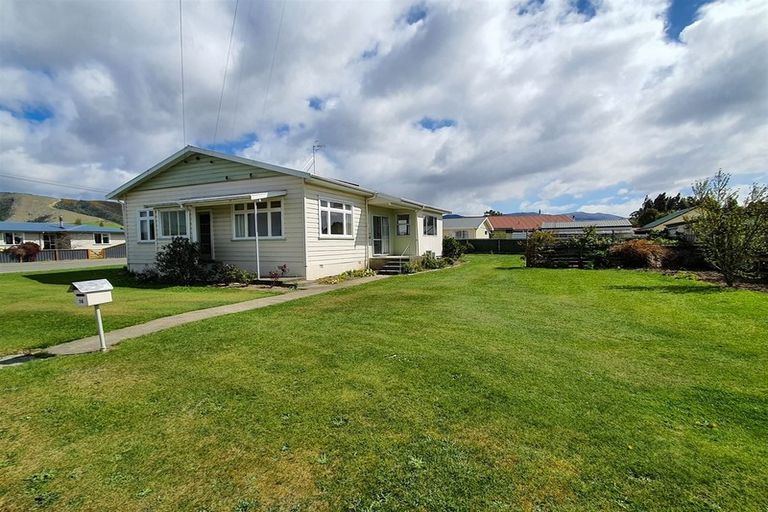 Photo of property in 36 Opie Street, Waimate, 7924
