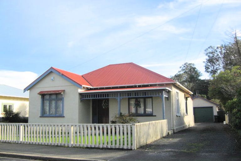 Photo of property in 37 Somerville Street, Andersons Bay, Dunedin, 9013