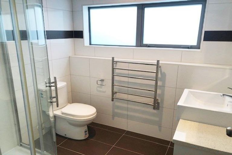 Photo of property in 65 Kirikiri Drive, Papakura, 2110