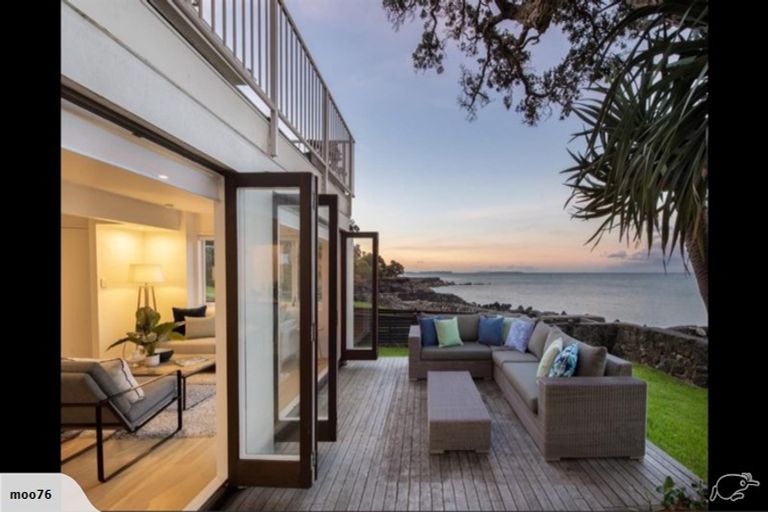 Photo of property in 2/259 Hurstmere Road, Takapuna, Auckland, 0622