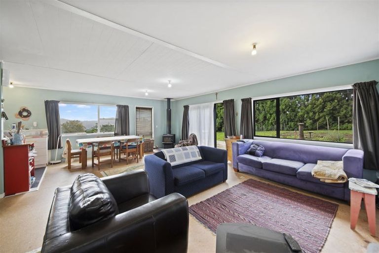 Photo of property in 465 Pinnacle Hill Road, Bombay, 2675