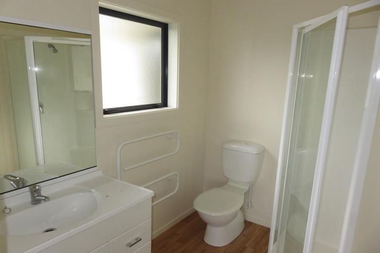 Photo of property in 16b Sim Street, Johnsonville, Wellington, 6037