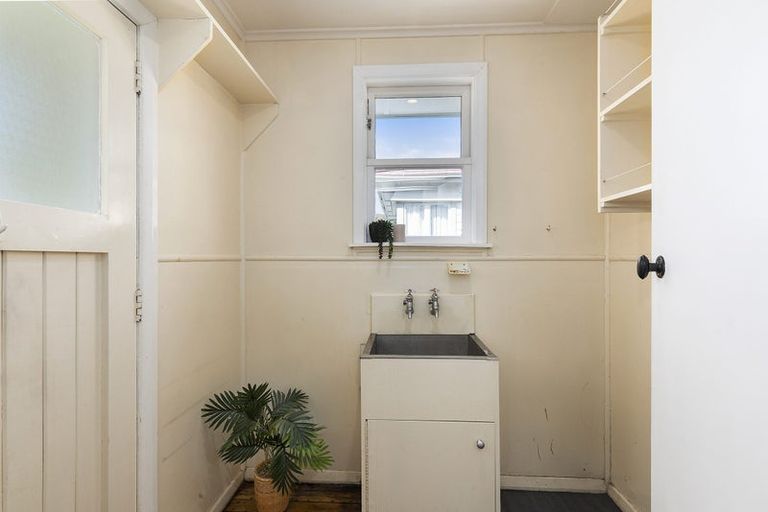 Photo of property in 57b Ranui Terrace, Tawa, Wellington, 5028