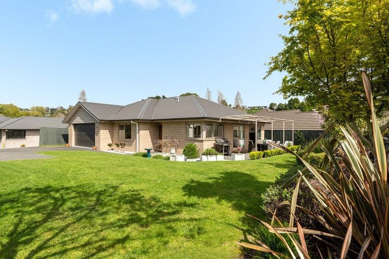 Photo of property in 10 Sunnybrooke Close, Welcome Bay, Tauranga, 3112