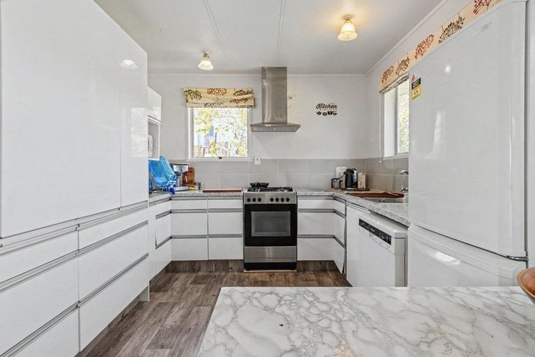 Photo of property in 9a Gonville Avenue, Gonville, Whanganui, 4501