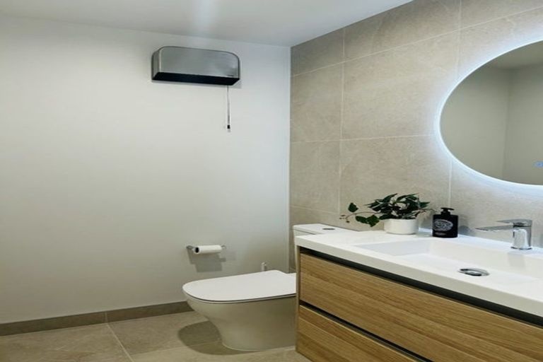 Photo of property in 12/203 Gloucester Street, Christchurch Central, Christchurch, 8011
