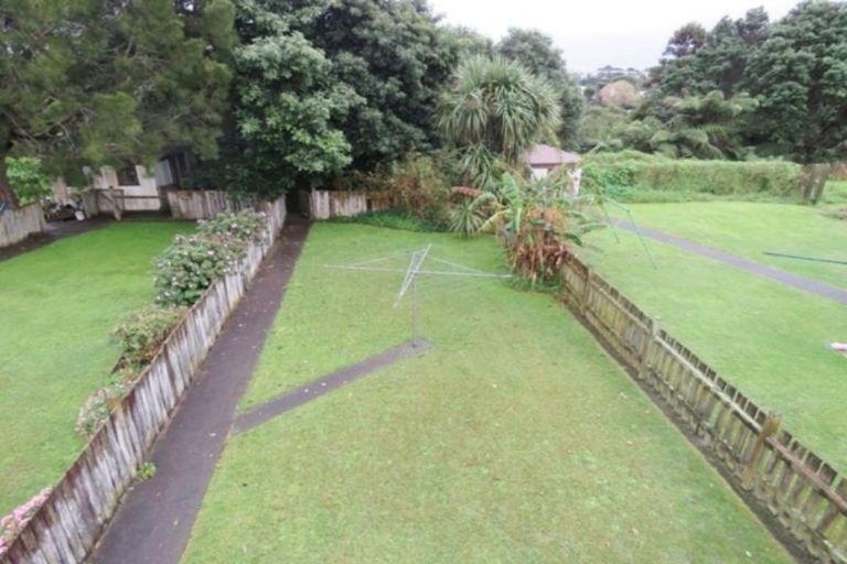 Photo of property in 19 Cook Street, Marfell, New Plymouth, 4310