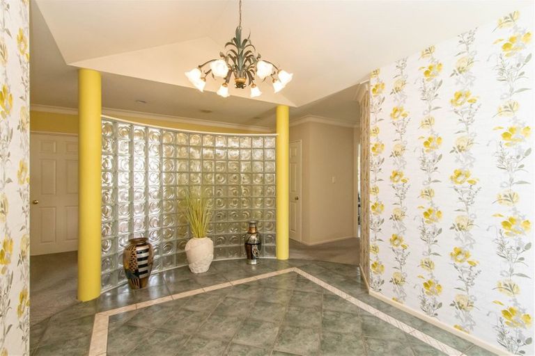 Photo of property in 3c Hinau Street, Inglewood, 4330