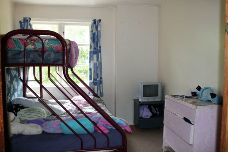 Photo of property in 59 Stout Street, Shannon, 4821