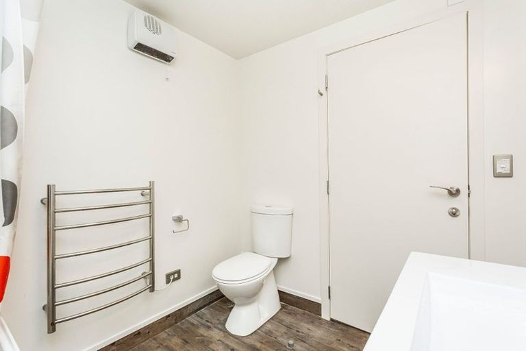 Photo of property in 61c Earls Road, Saint Clair, Dunedin, 9012