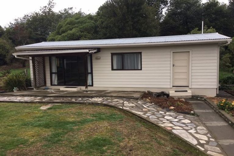 Photo of property in 104 Lord Rutherford Road South, Brightwater, 7022