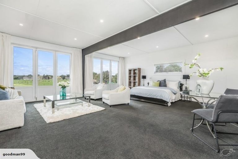 Photo of property in 49 Whatapaka Road, Karaka, Papakura, 2580