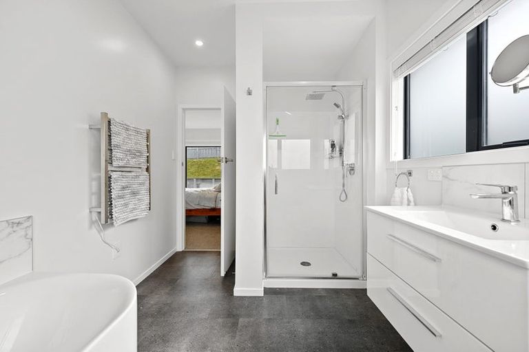 Photo of property in 9a Bretton Terrace, Hillcrest, Hamilton, 3216