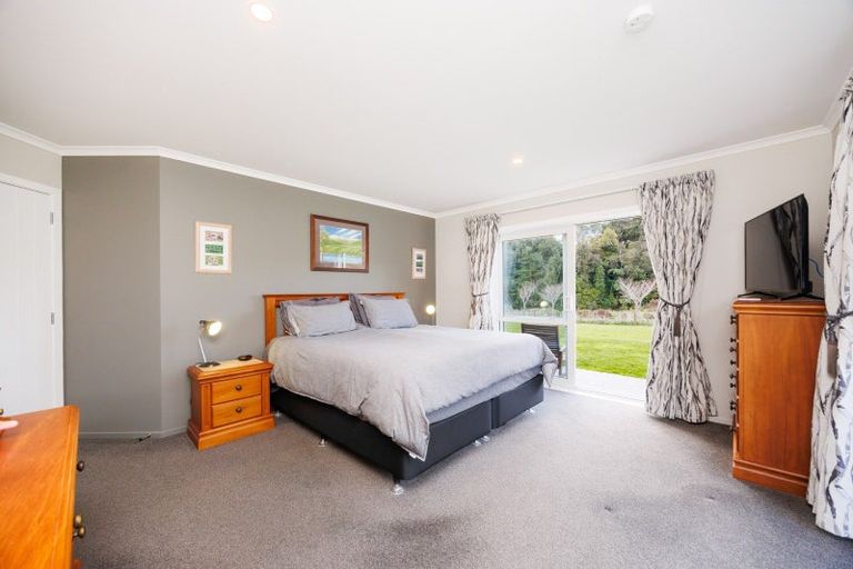 Photo of property in 147 Albert Road, Tokomaru, Palmerston North, 4474