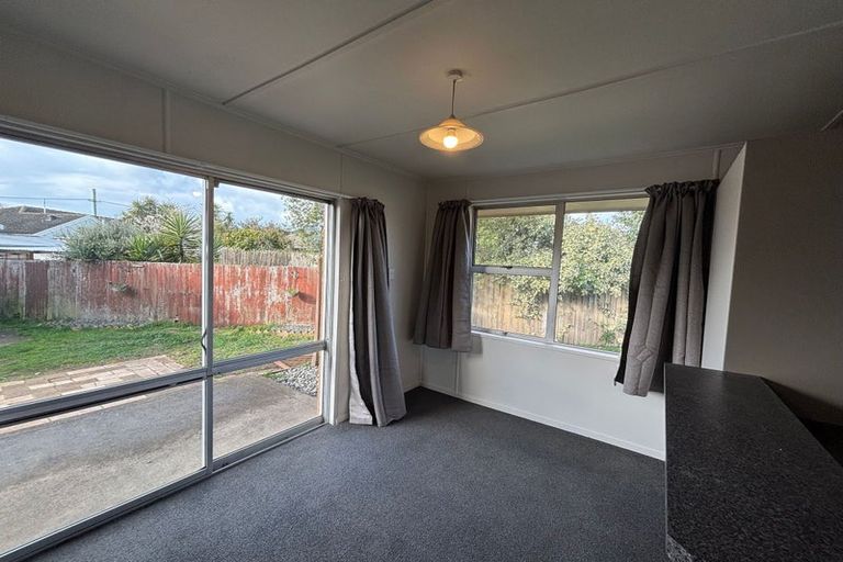 Photo of property in 25b Medina Crescent, Parklands, Christchurch, 8083
