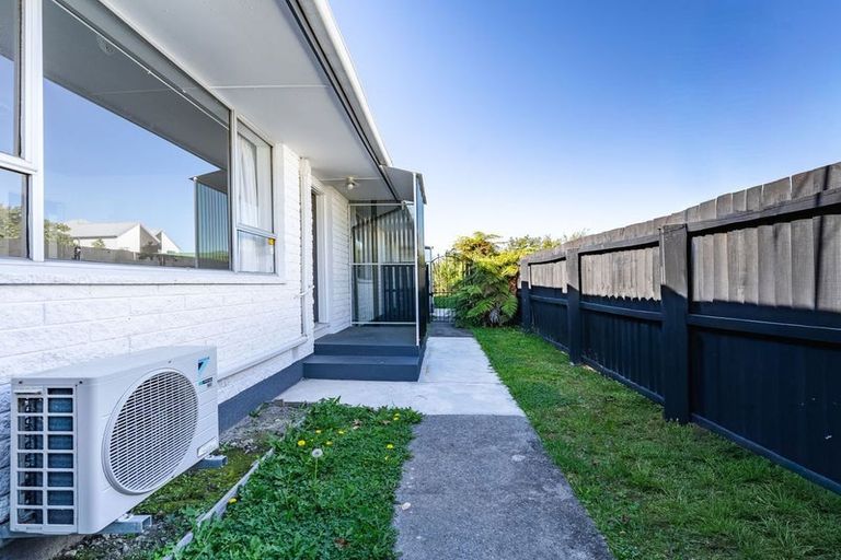 Photo of property in 2/54 Devon Street, Sydenham, Christchurch, 8023